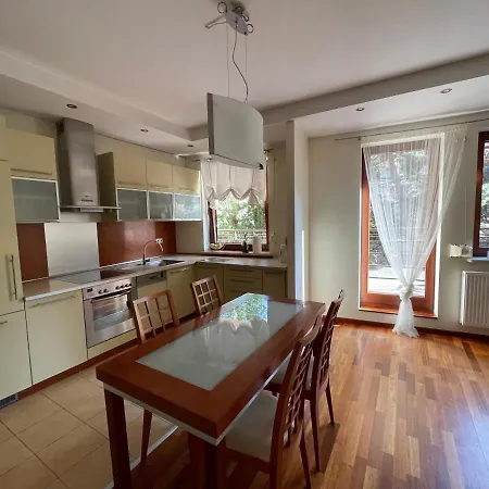 Apartment Deptakiem Nad Morze Danzig