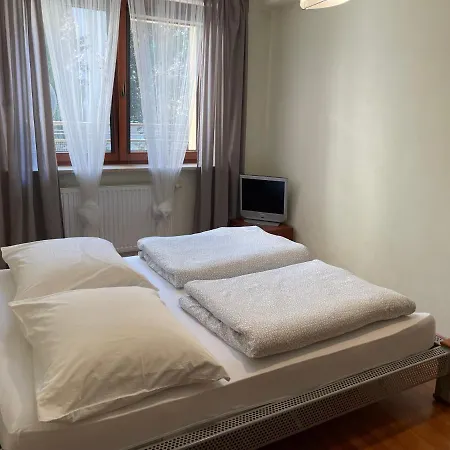 Deptakiem Nad Morze Apartment *